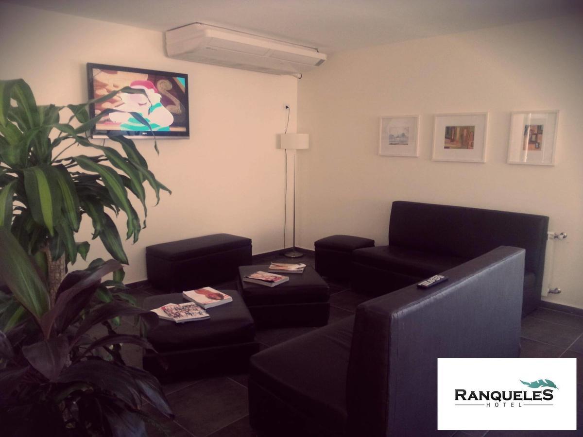 Hotel Ranqueles Вилья-Карлос-Пас Экстерьер фото